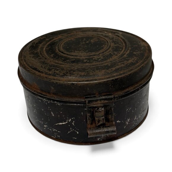 Primitive Antique 1800s Round Spice Tin with 4 Canisters - Picture 17 of 17